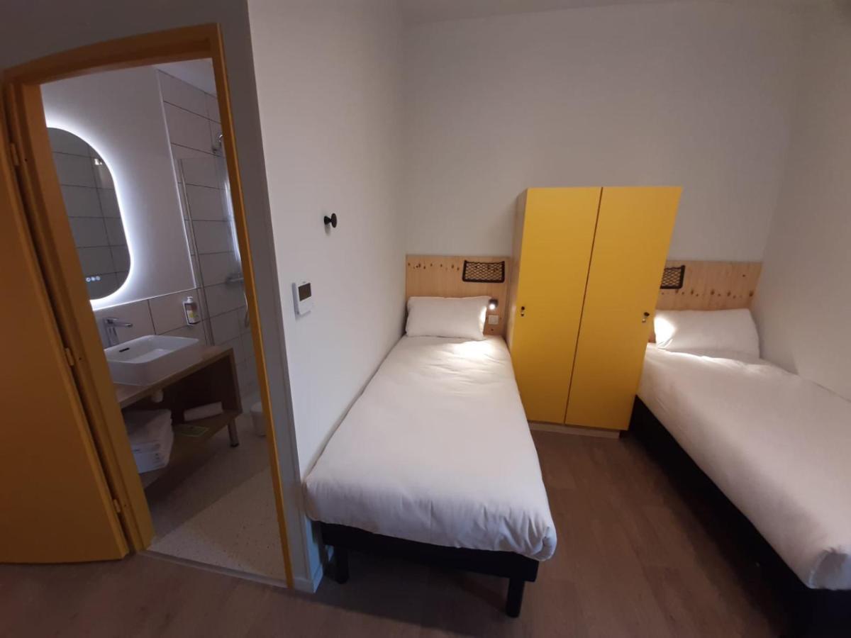 Greet Hotel Castets Coeur Des Landes Exterior photo